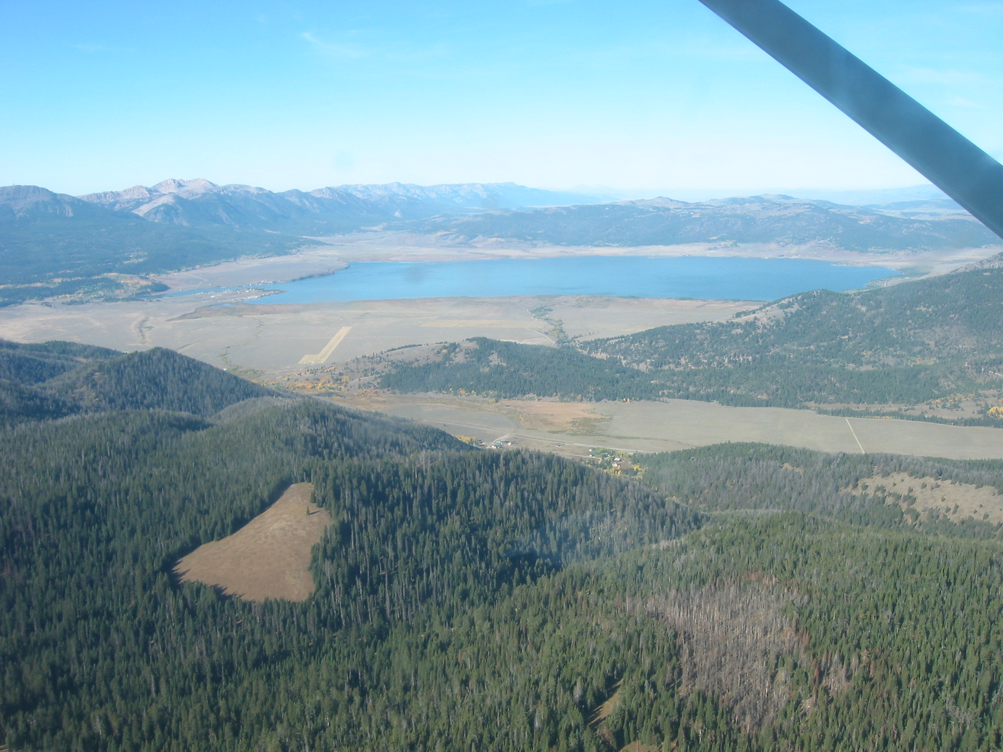 Henry's Lake looking Southwest SkyVector